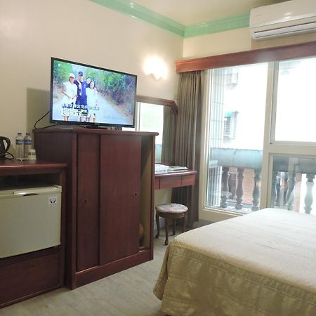 ג'יאושי Longchi Hot-Spring Hotel מראה חיצוני תמונה