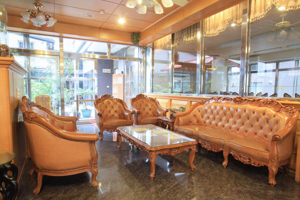 ג'יאושי Longchi Hot-Spring Hotel מראה חיצוני תמונה