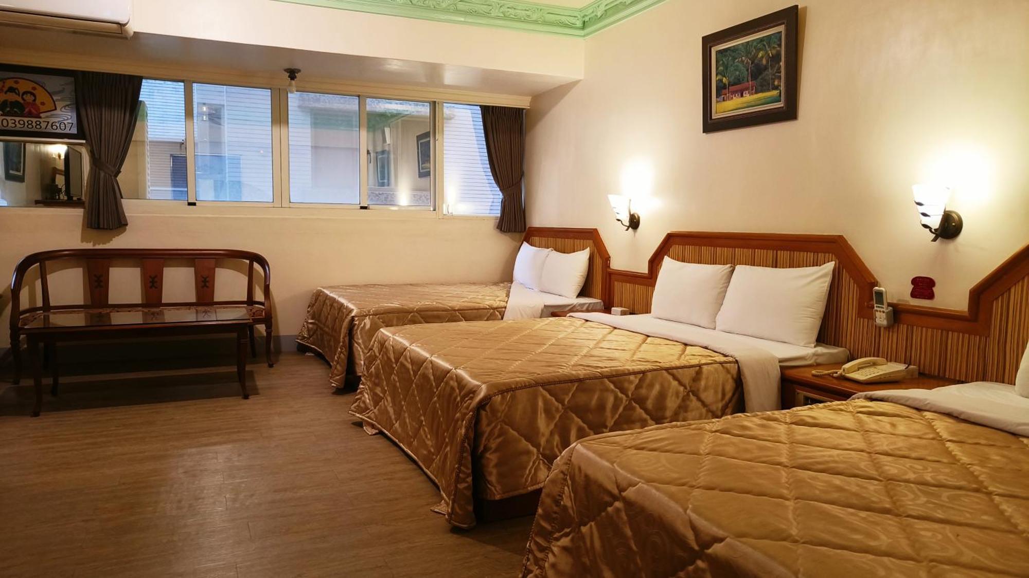 ג'יאושי Longchi Hot-Spring Hotel מראה חיצוני תמונה