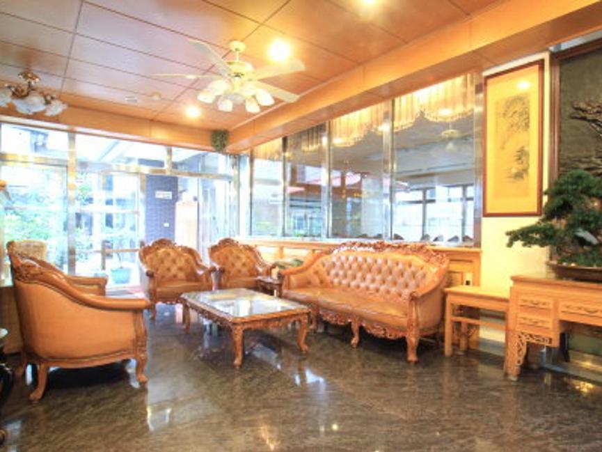 ג'יאושי Longchi Hot-Spring Hotel מראה חיצוני תמונה